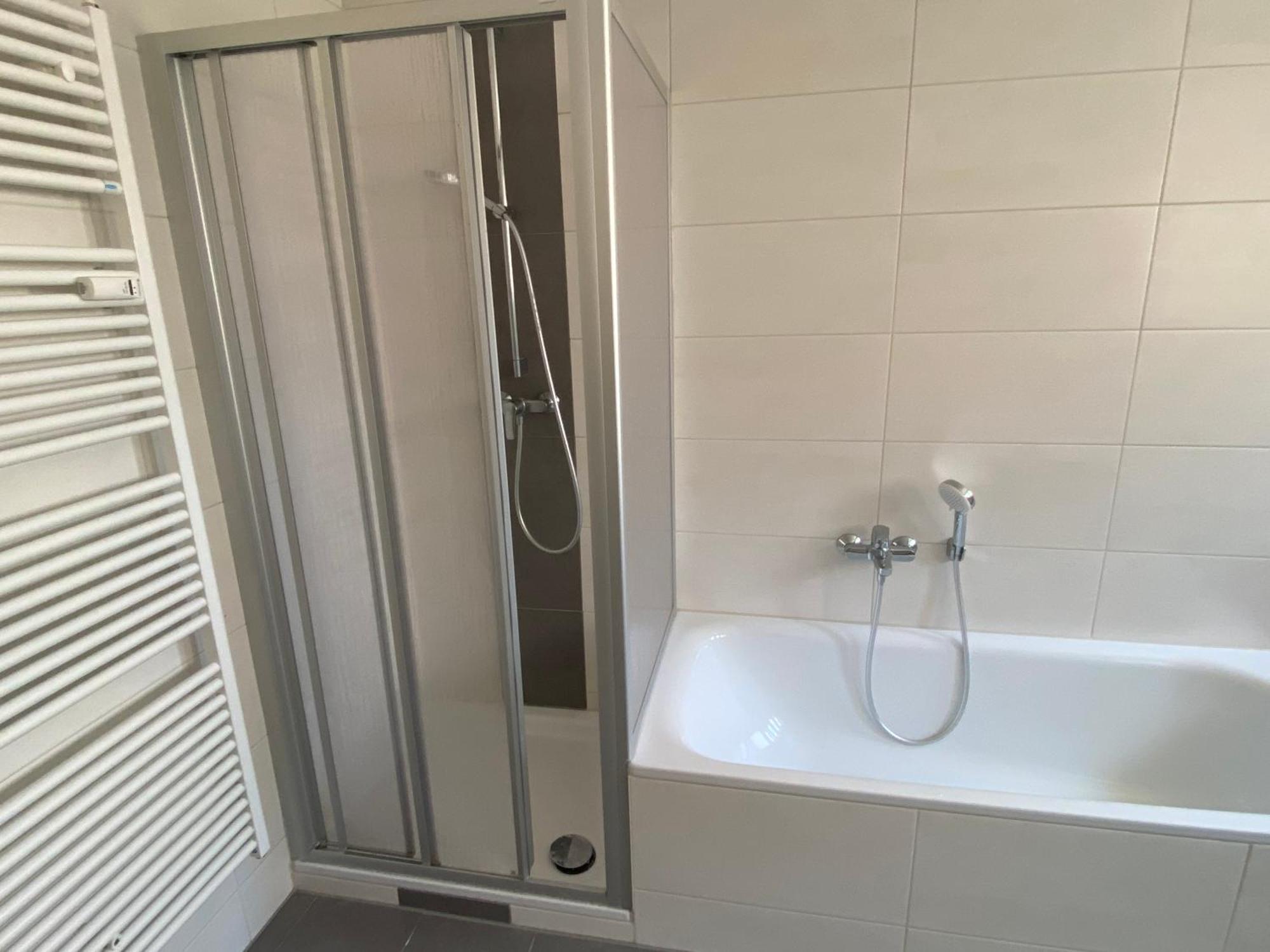 Ferienwohnung Feucht Eg Naturnah Parkplatz Wlan Exterior foto